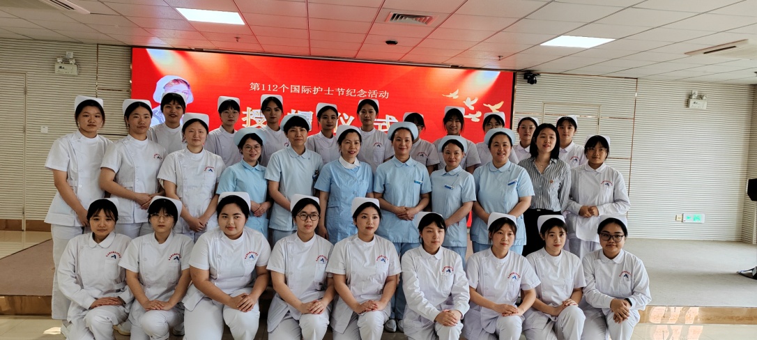 说明: d:\Desktop\厦门授帽\IMG_5612.JPG